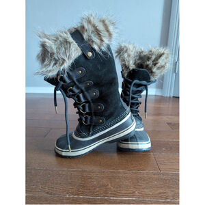Sorel Joan of Arctic Black Suede Waterproof BOOTS Women's Sz 6 Tall Snow Ski Fur